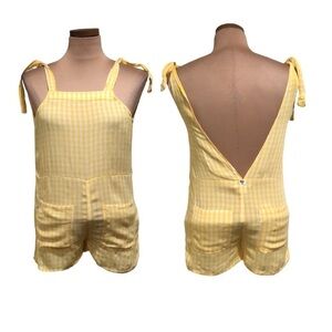 NWT Billabong Roam Around Romper Size Medium Sunflower Yellow White Gingham